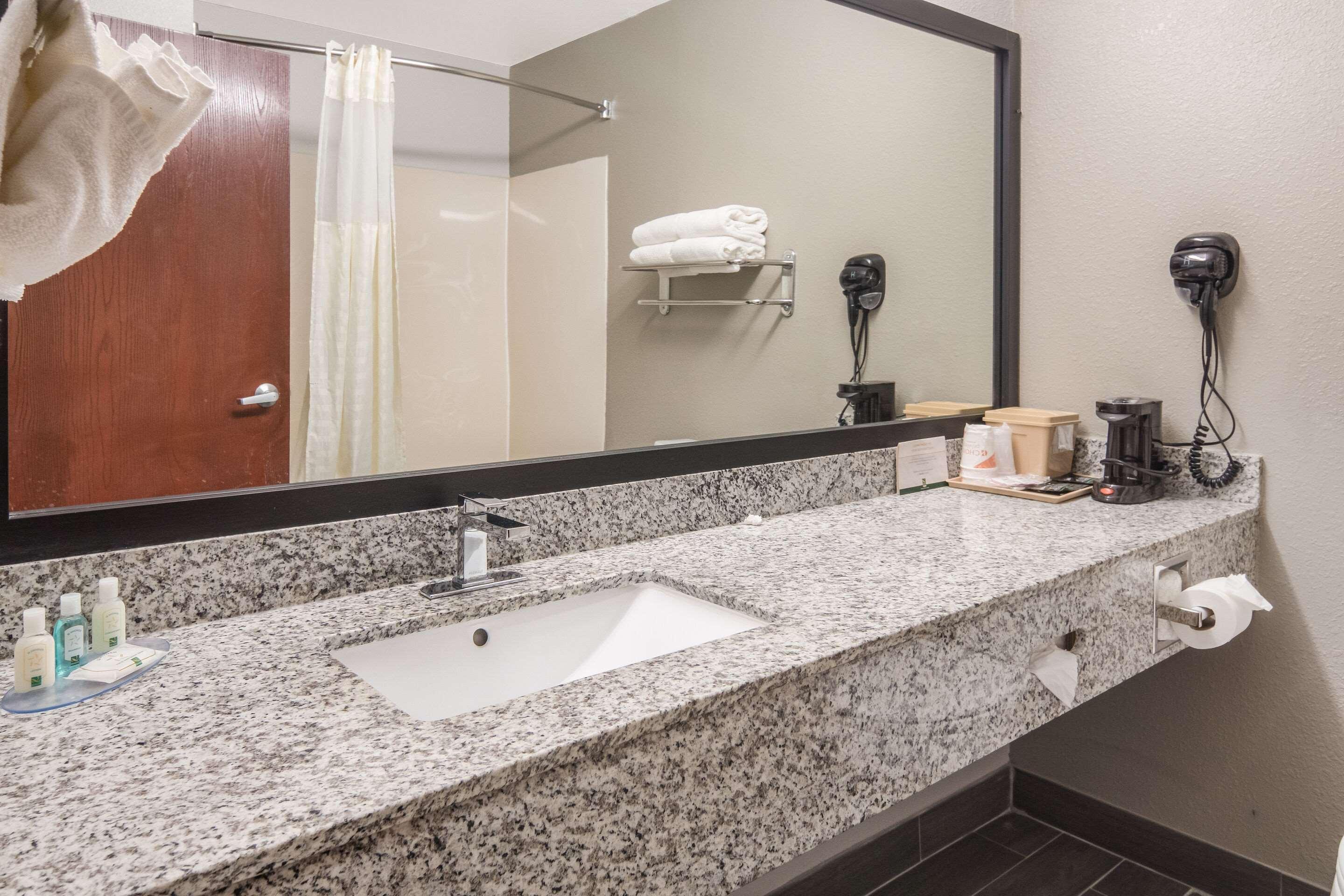 Quality Inn & Suites Fort Worth Exteriér fotografie