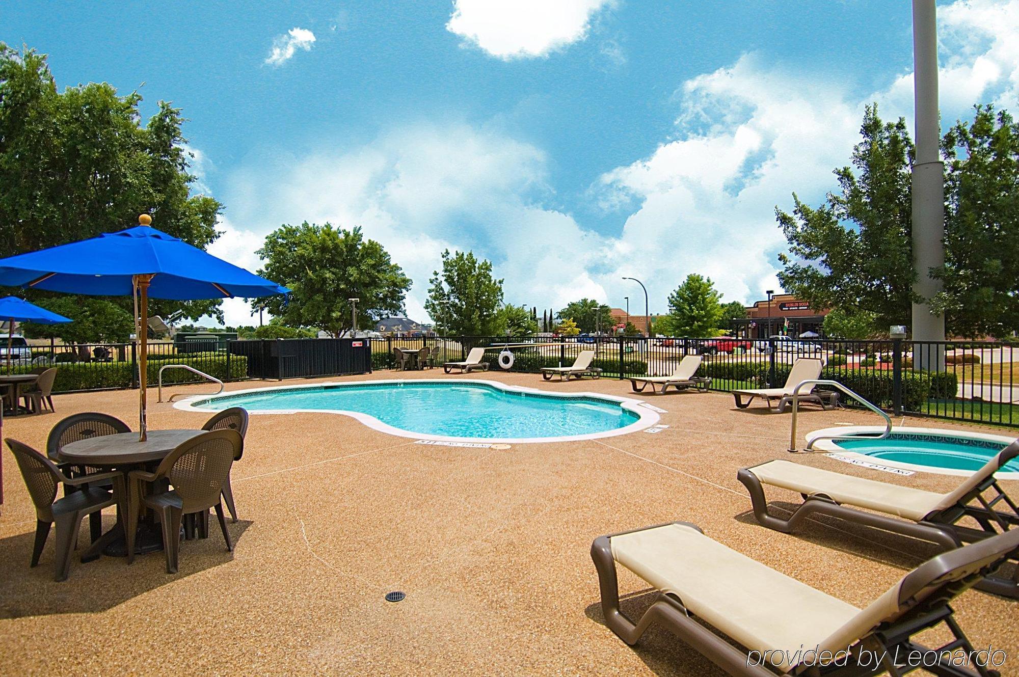 Quality Inn & Suites Fort Worth Zařízení fotografie